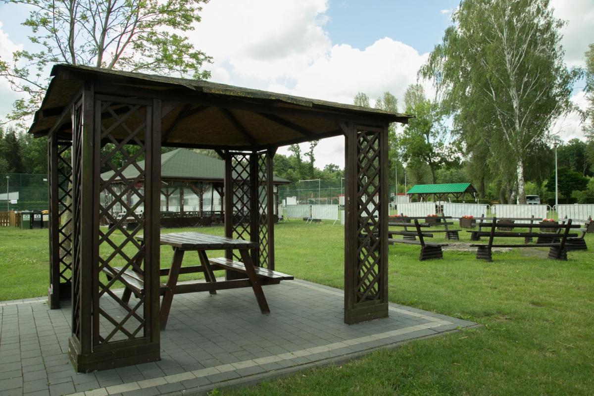 Camping Oaza Blonie Kornik Domki Standard - 3 Pokoje Kültér fotó