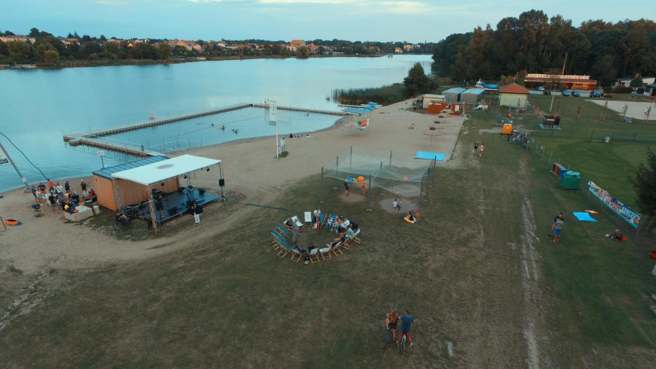 Camping Oaza Blonie Kornik Domki Standard - 3 Pokoje Kültér fotó