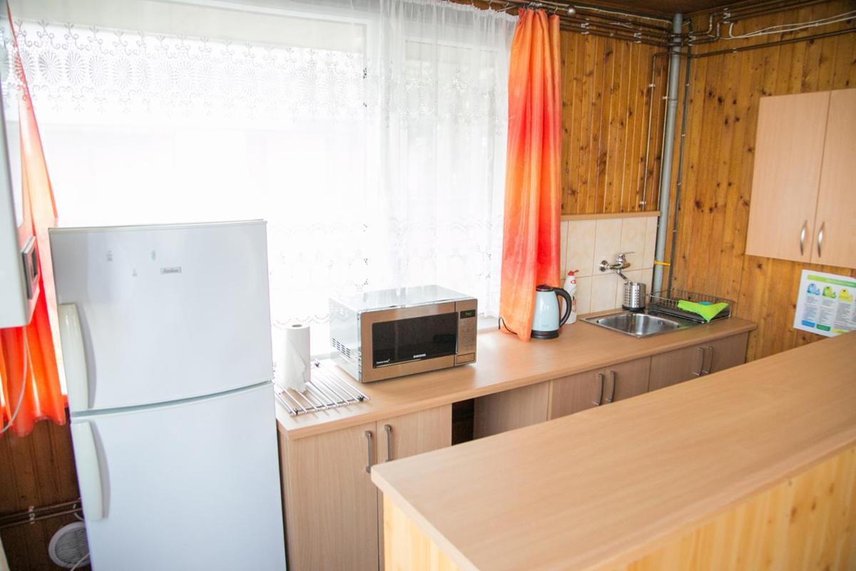 Camping Oaza Blonie Kornik Domki Standard - 3 Pokoje Kültér fotó